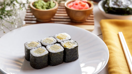 Vegetarisches Tamago Sushi Rezept - Tamago Maki selber machen